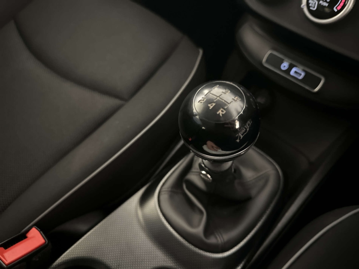 Used Fiat 500X 2017 for sale - 77990046: Photo 23