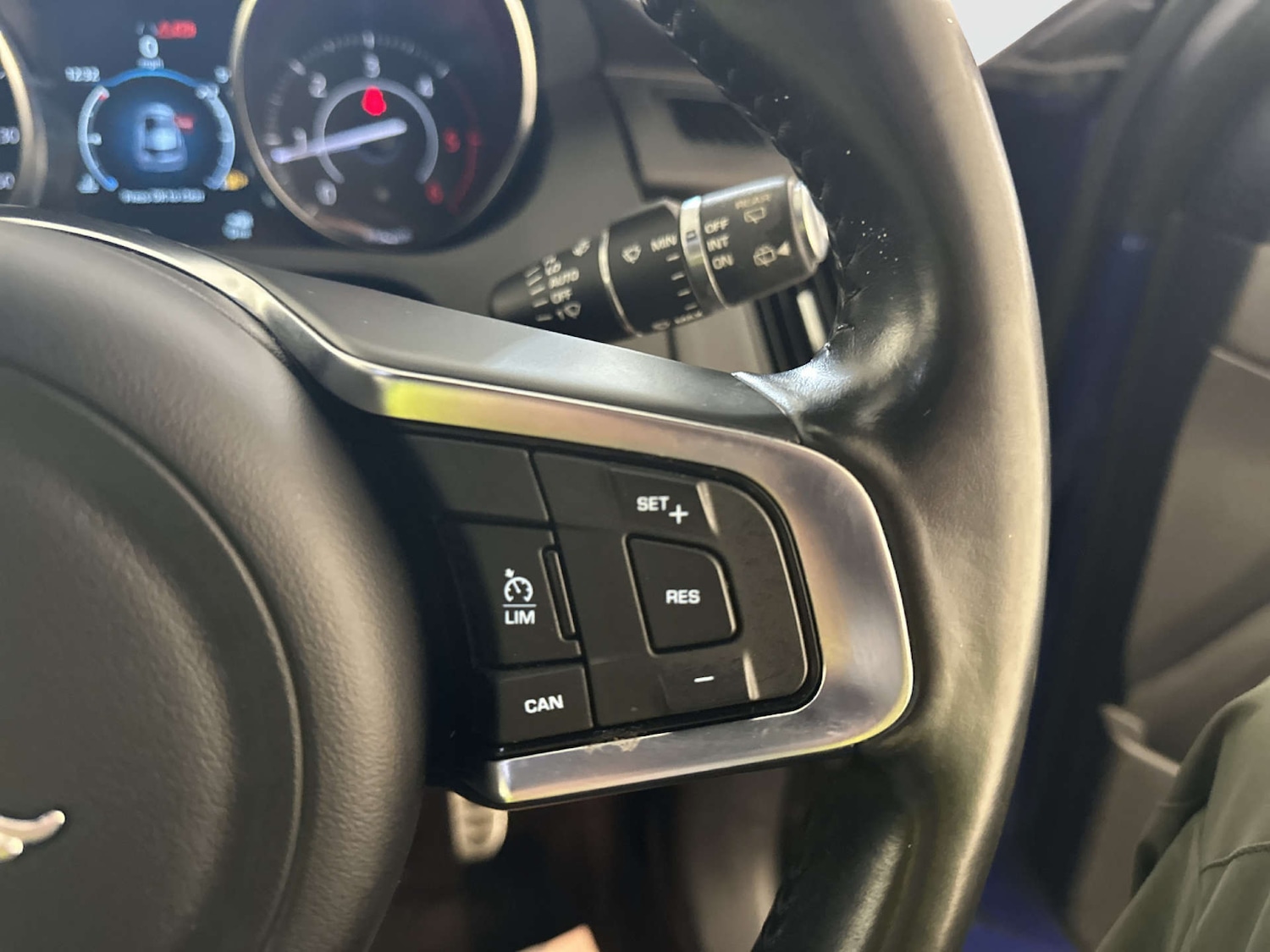 Used Jaguar E-Pace 2020 for sale - 78112453: Photo 19