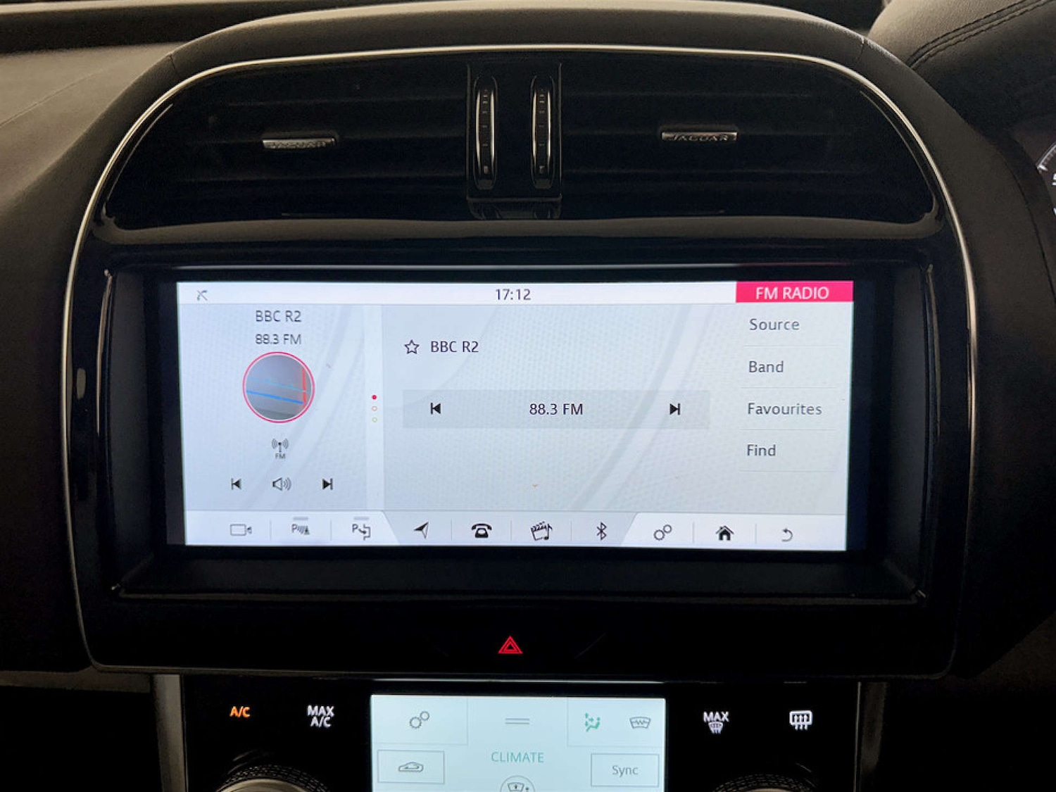 Used Jaguar XE 2020 for sale - 77745519: Photo 23