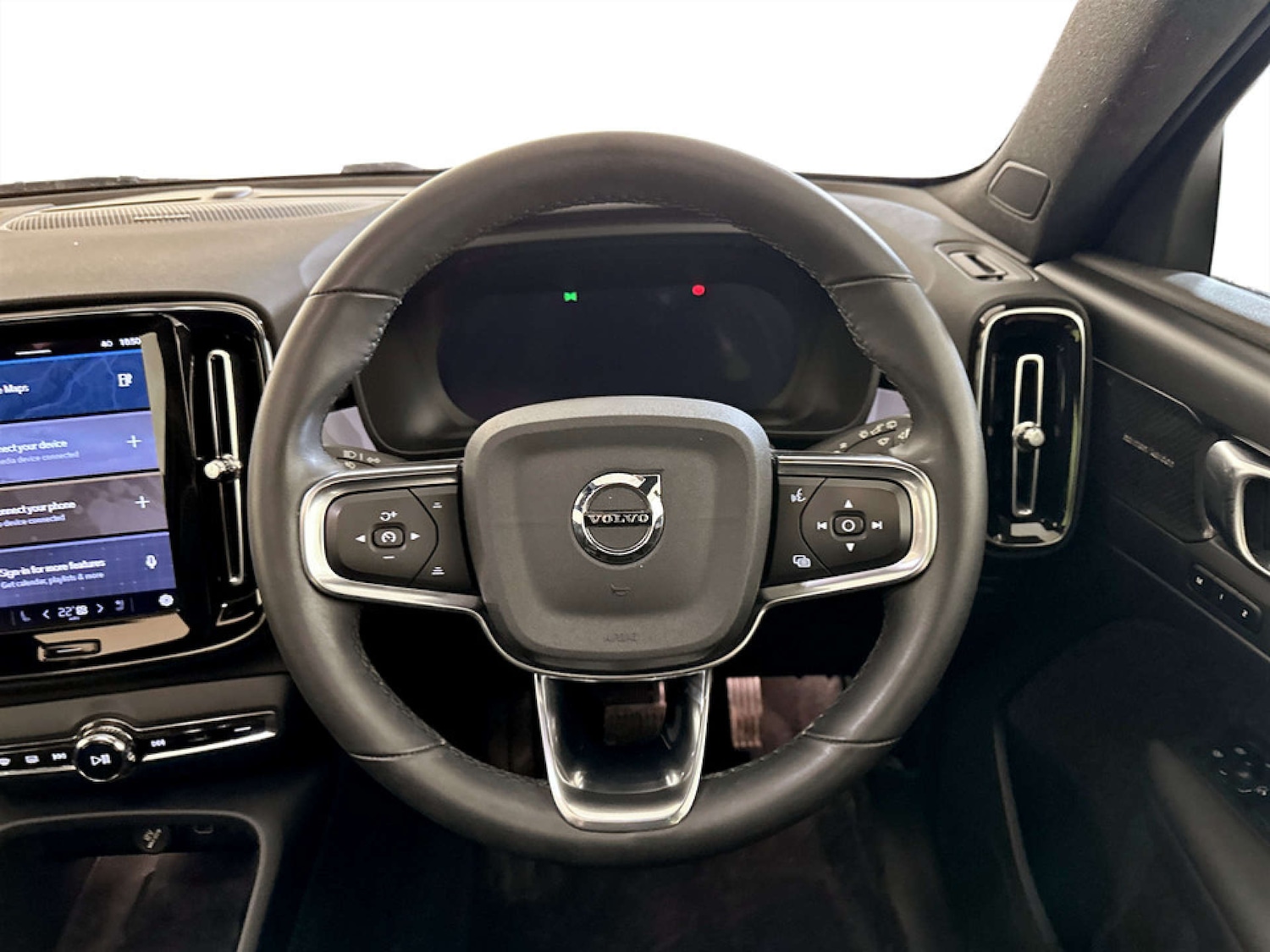 Used Volvo XC40 2022 for sale - 77409010: Photo 16