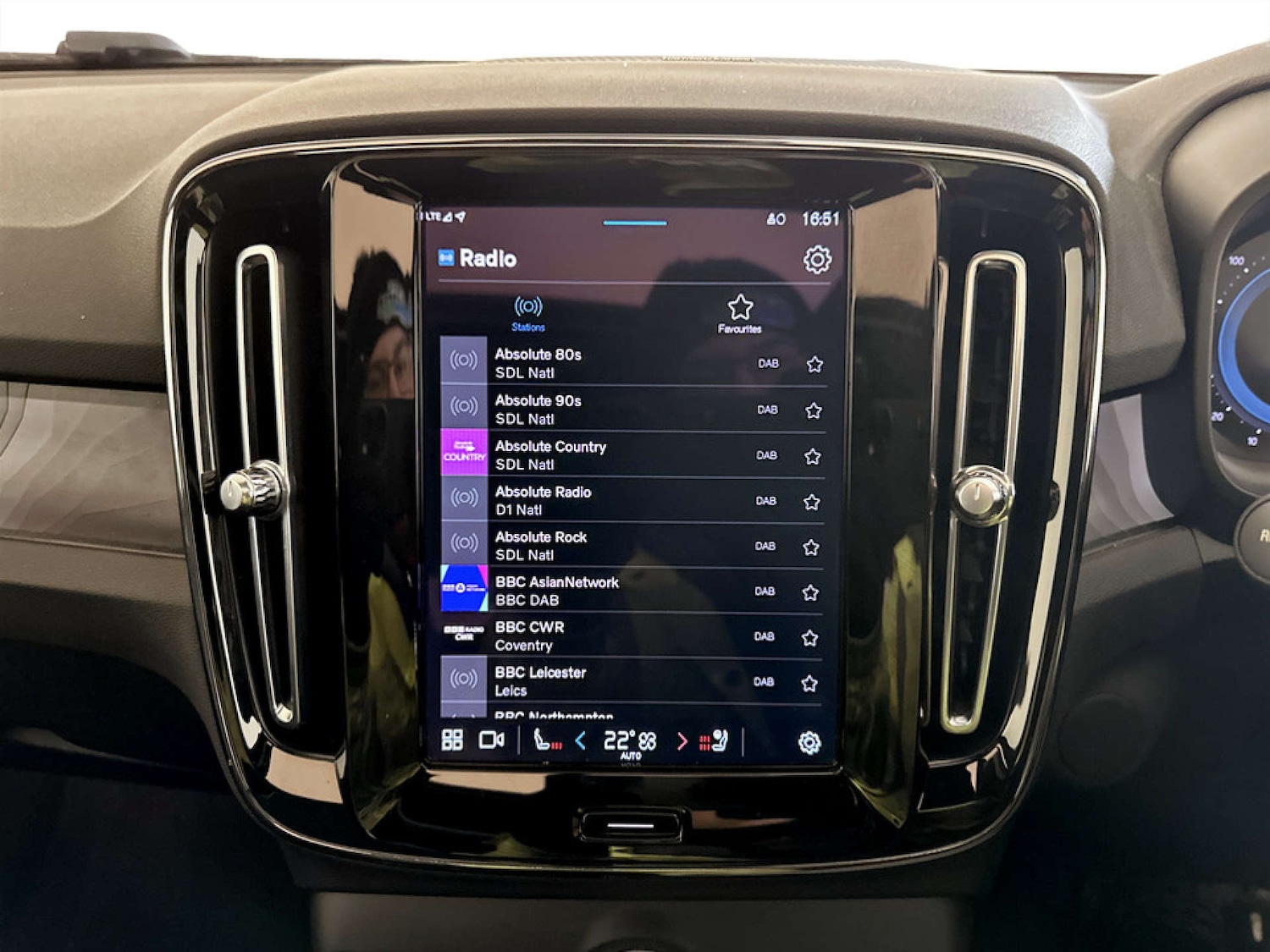 Used Volvo XC40 2022 for sale - 77409010: Photo 22