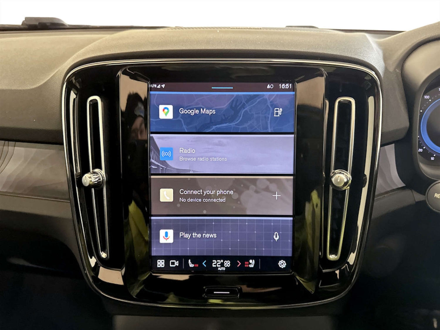 Used Volvo XC40 2022 for sale - 77409010: Photo 24