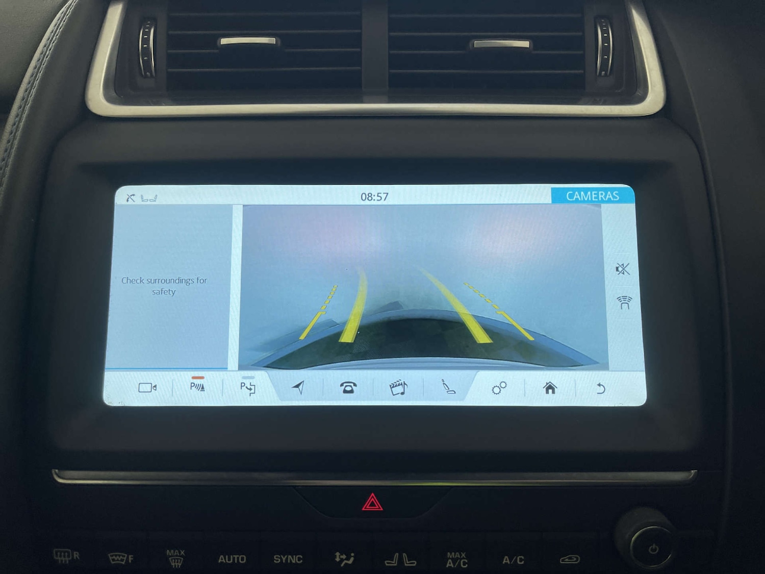 Used Jaguar E-Pace 2018 for sale - 78027784: Photo 20