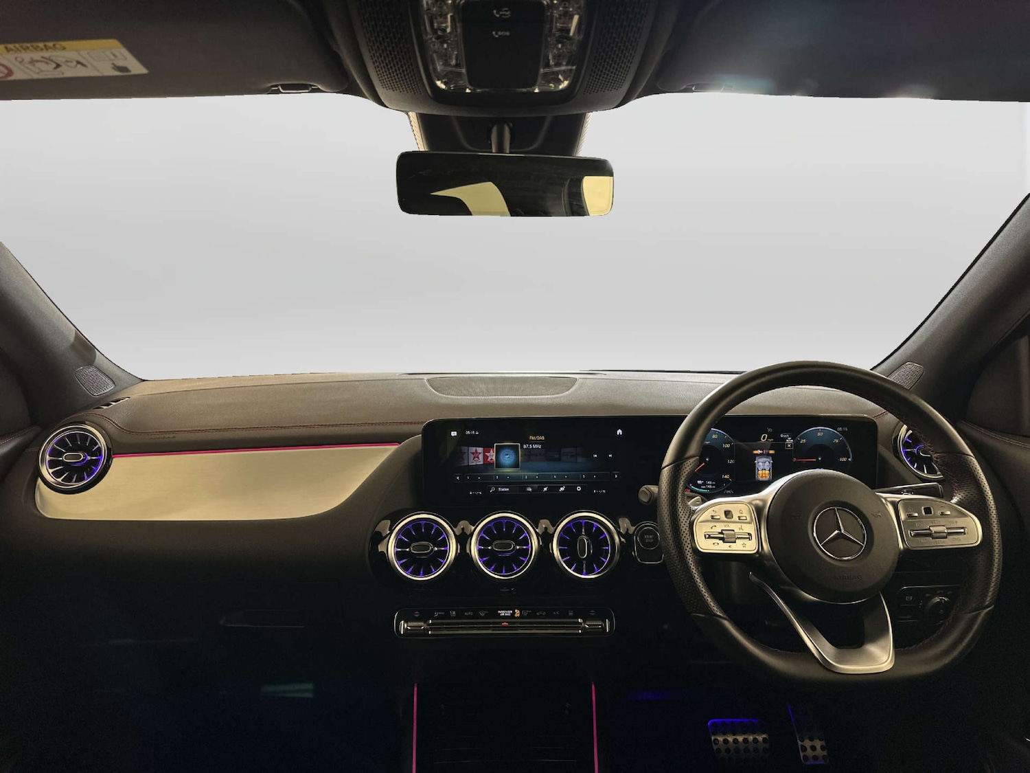 Used Mercedes-Benz EQA 2023 for sale - 77850764: Photo 3