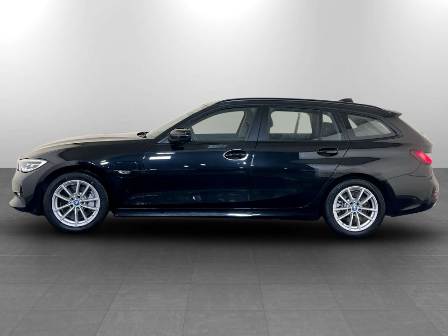 Used BMW 3 Series 2021 for sale - 77211810: Photo 7