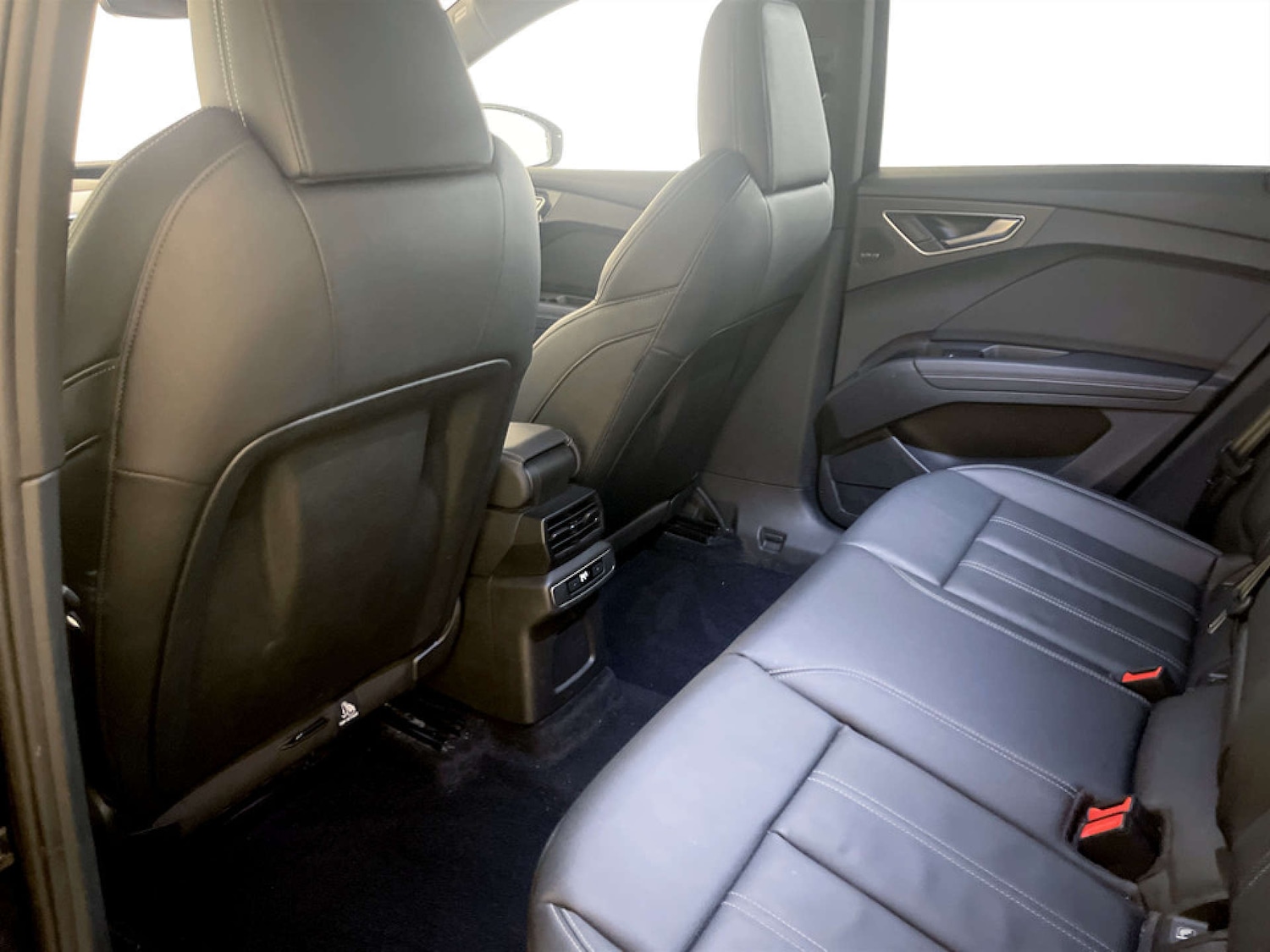 Used Audi Q4 e-tron 2022 for sale - 77506880: Photo 13