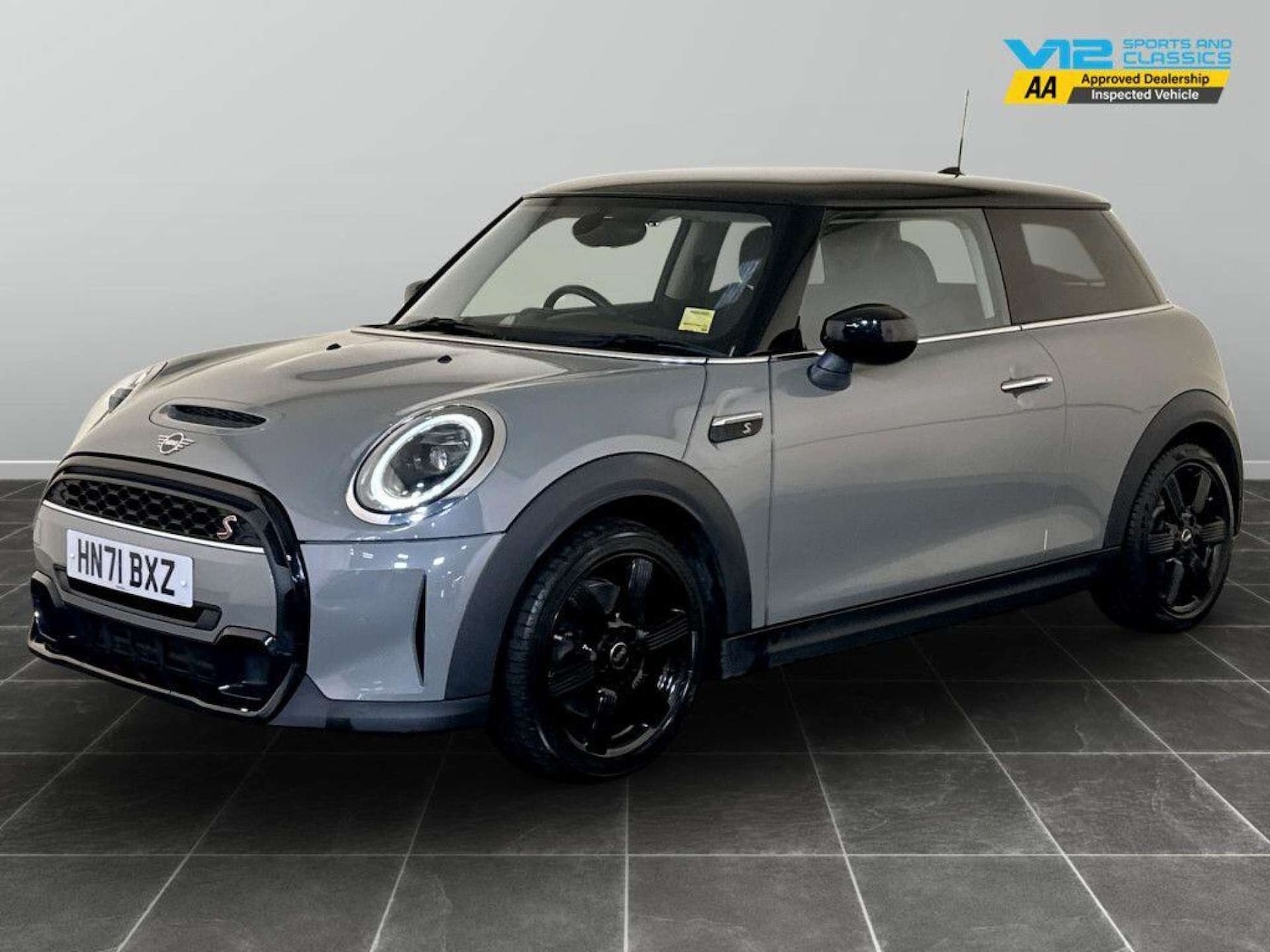 Used MINI Hatch 2021 for sale - 77184951: Photo 6
