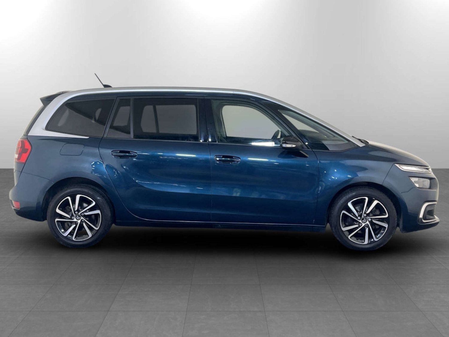 Used Citroen Grand C4 Picasso 2021 for sale - 77774300: Photo 11