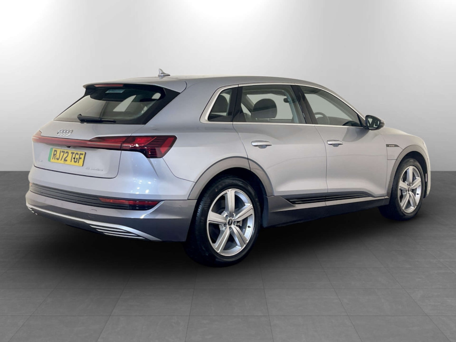 Used Audi e-tron 2022 for sale - 77355476: Photo 10