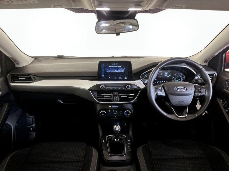 Used Ford Focus 2019 for sale - 76494697: Photo 3