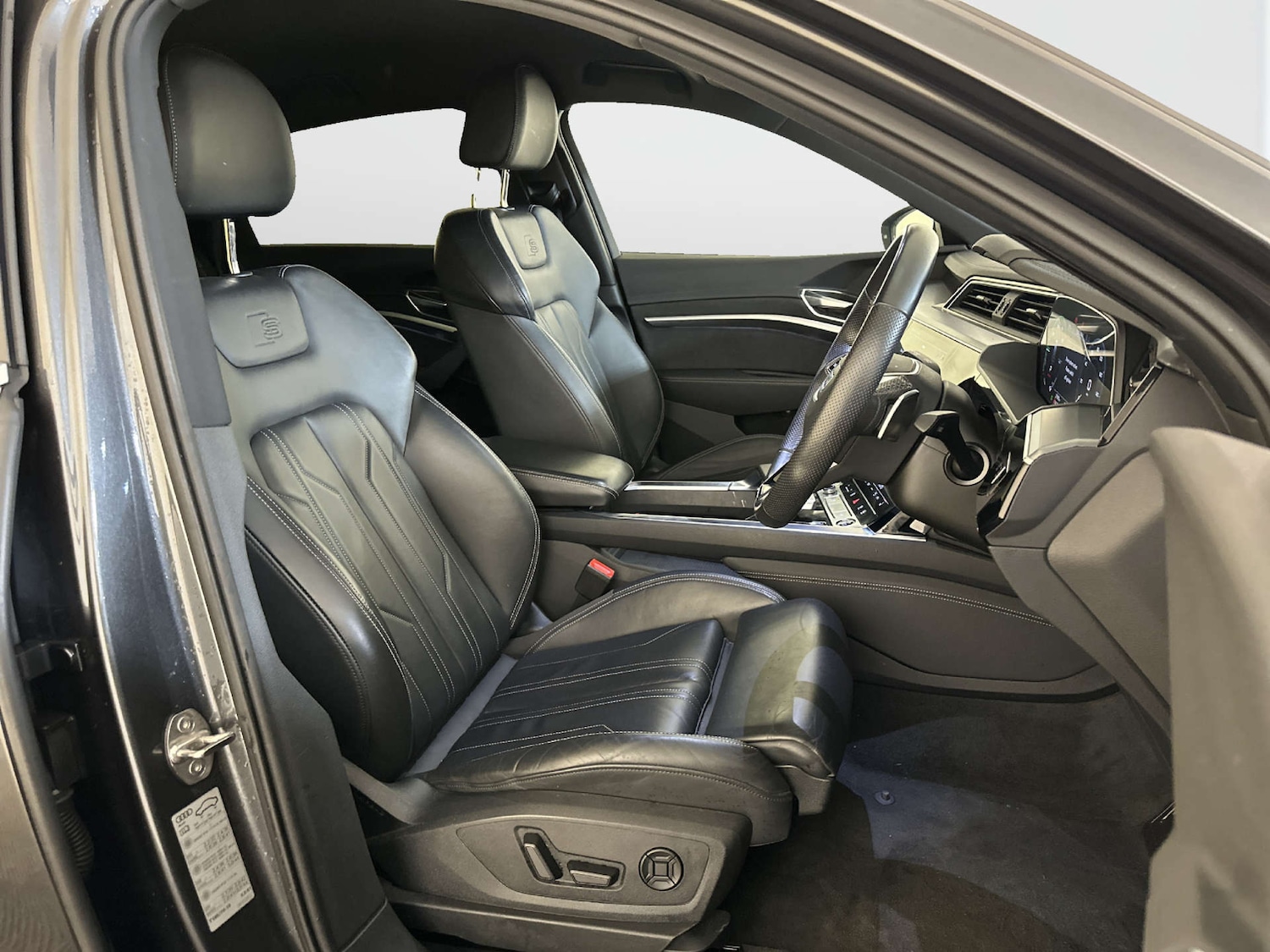 Used Audi e-tron 2022 for sale - 78045020: Photo 13