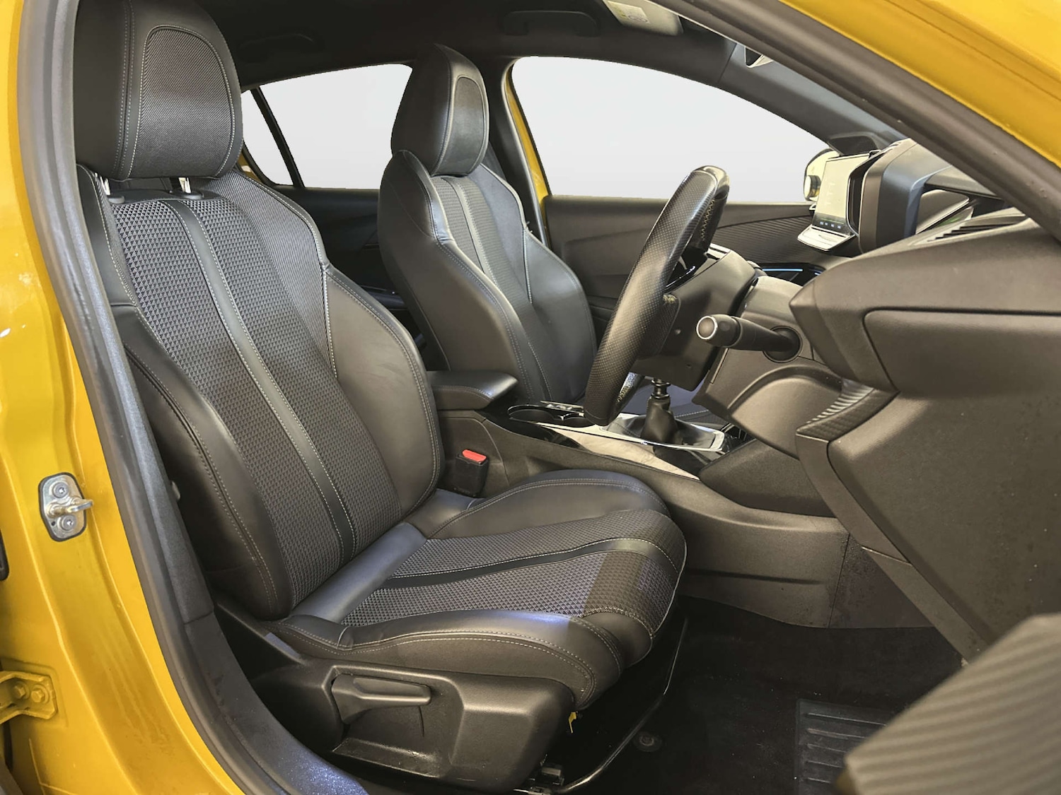 Used Peugeot 208 2022 for sale - 77964888: Photo 13