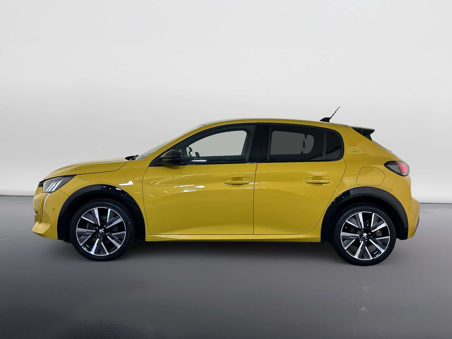 Used Peugeot 208 2022 for sale - 77964888: Photo 7