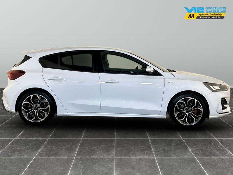 Used Ford Focus 2023 for sale - 76710155: Photo 11