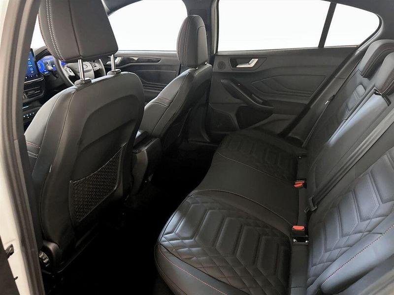 Used Ford Focus 2023 for sale - 76710155: Photo 14