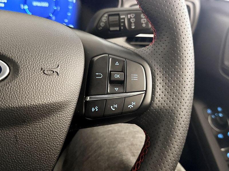 Used Ford Focus 2023 for sale - 76710155: Photo 19