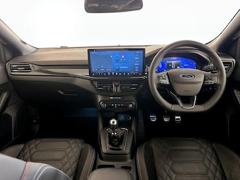 Used Ford Focus 2023 for sale - 76710155: Photo