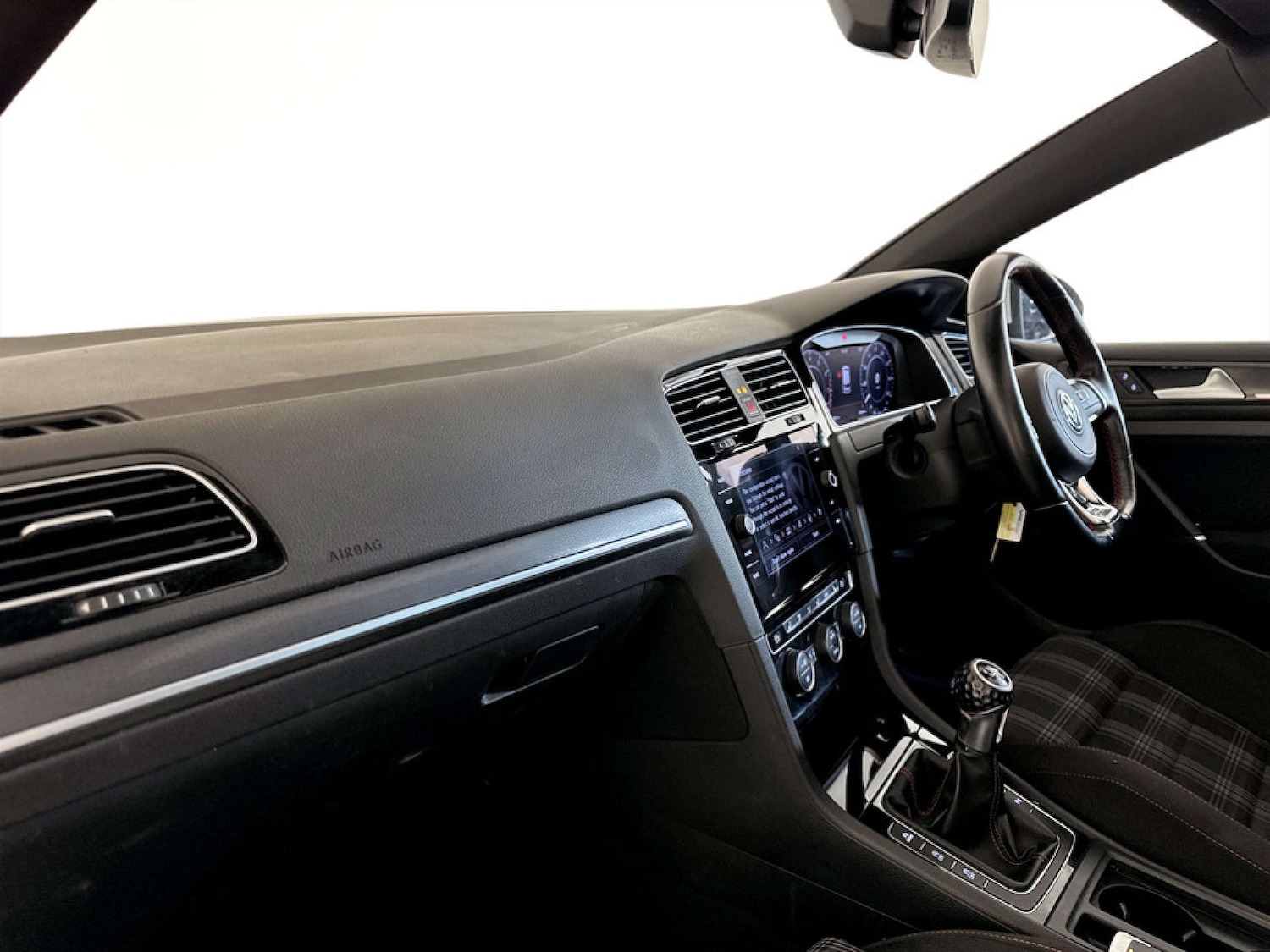 Used Volkswagen Golf 2017 for sale - 77211817: Photo 12