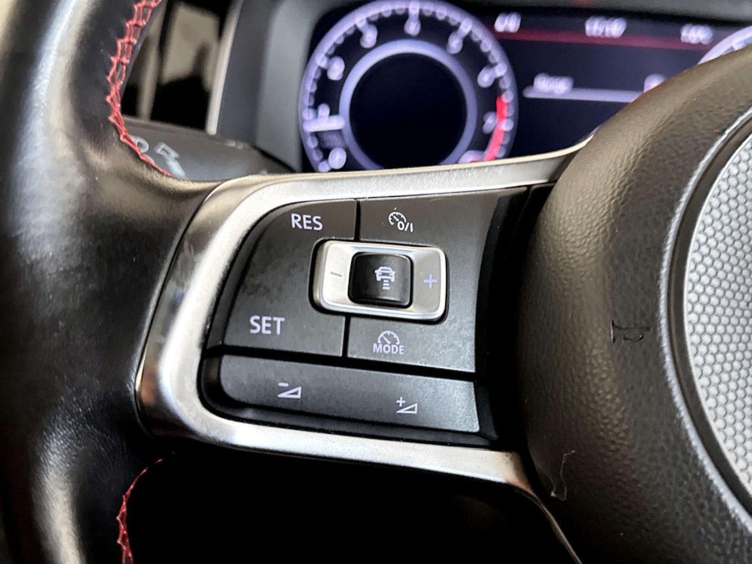 Used Volkswagen Golf 2017 for sale - 77211817: Photo 17