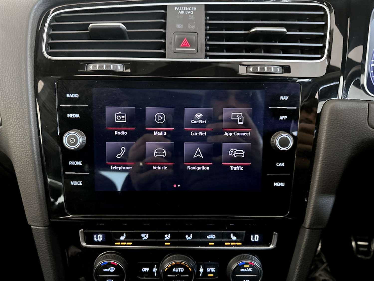 Used Volkswagen Golf 2017 for sale - 77211817: Photo 24