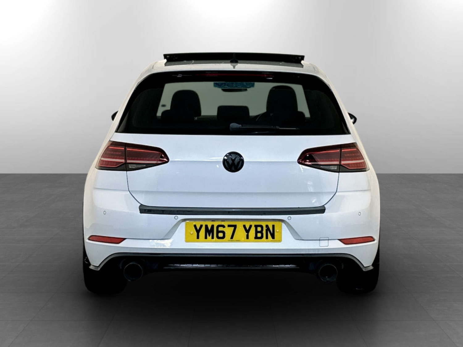 Used Volkswagen Golf 2017 for sale - 77211817: Photo 9