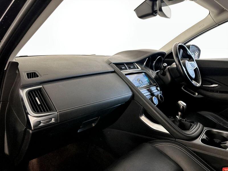 Used Jaguar E-Pace 2018 for sale - 76117477: Photo 12