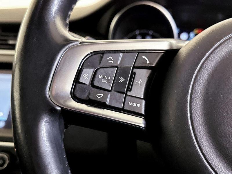 Used Jaguar E-Pace 2018 for sale - 76117477: Photo 18