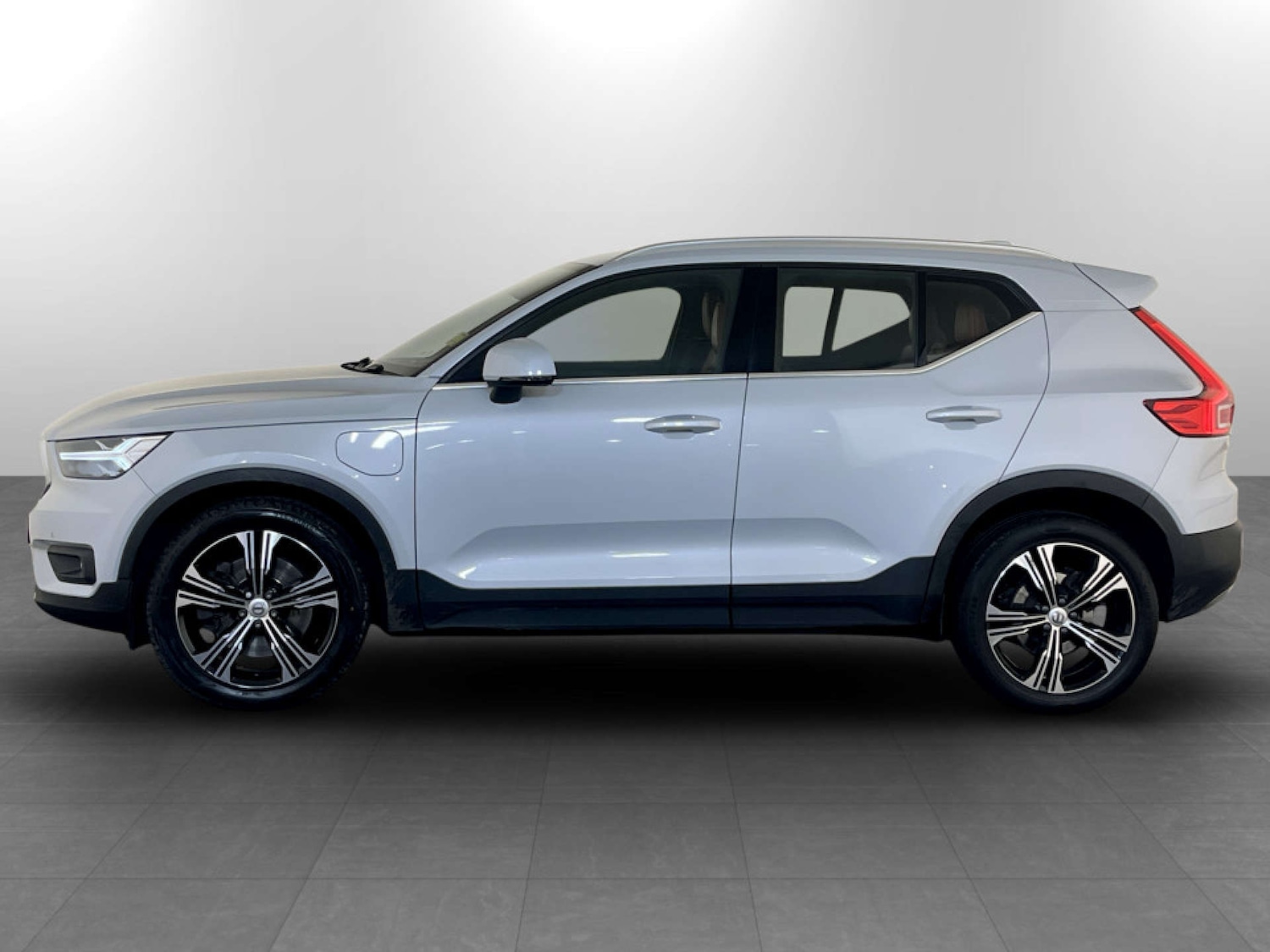 Used Volvo XC40 2021 for sale - 77200680: Photo 7