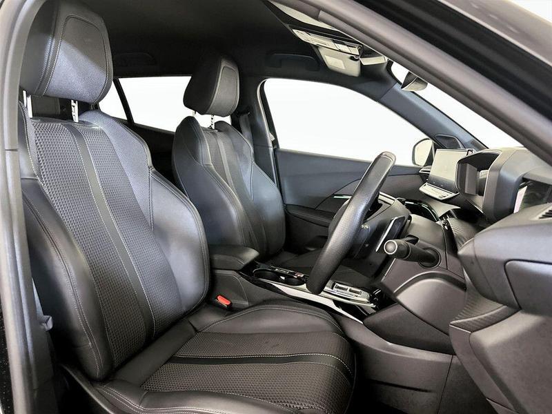Used Peugeot 2008 2023 for sale - 76209439: Photo 13
