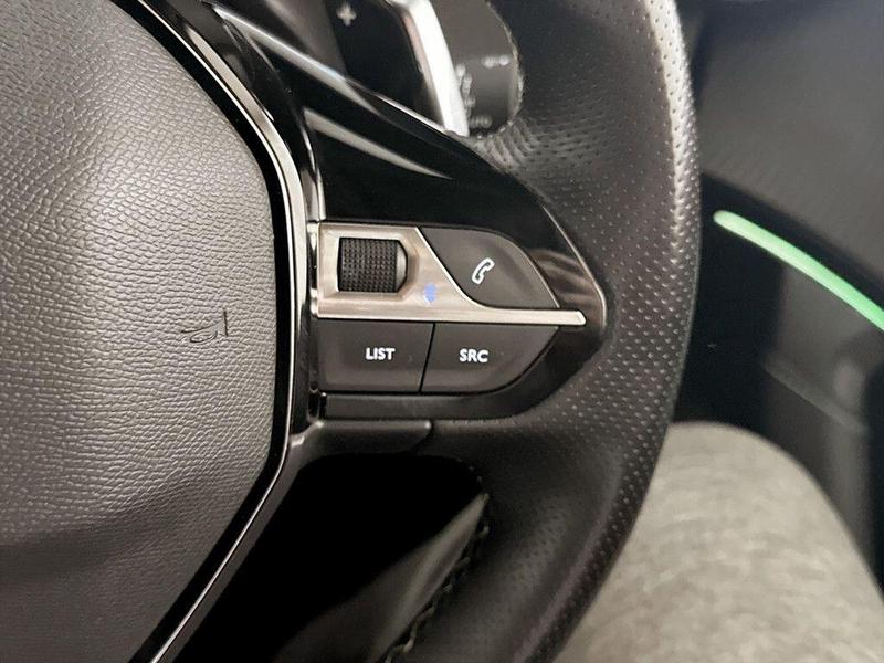 Used Peugeot 2008 2023 for sale - 76209439: Photo 20