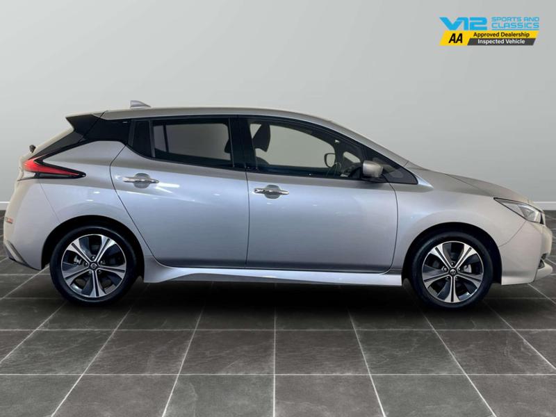 Used Nissan Leaf 2022 for sale - 76882698: Photo 11