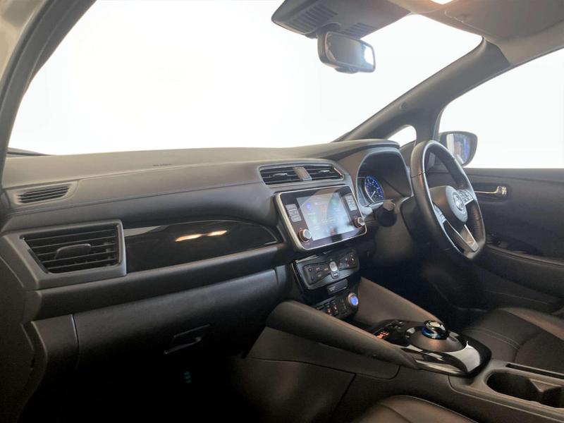 Used Nissan Leaf 2022 for sale - 76882698: Photo 12