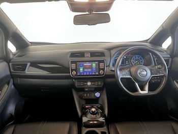 Used Nissan Leaf 2022 for sale - 76882698: Photo