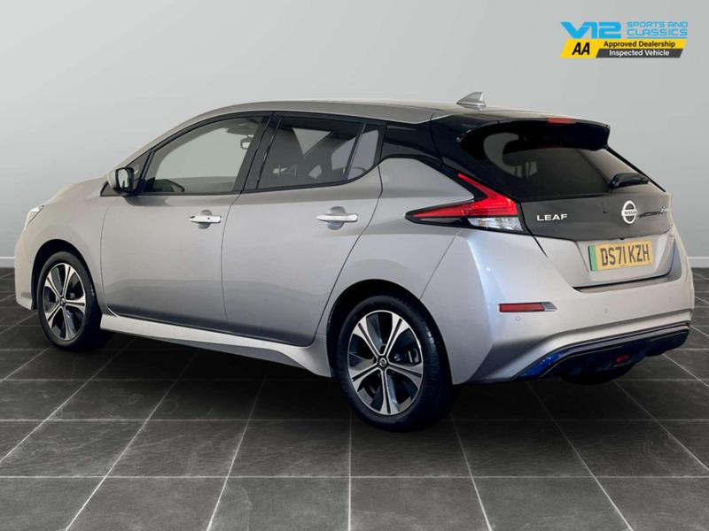 Used Nissan Leaf 2022 for sale - 76882698: Photo 8