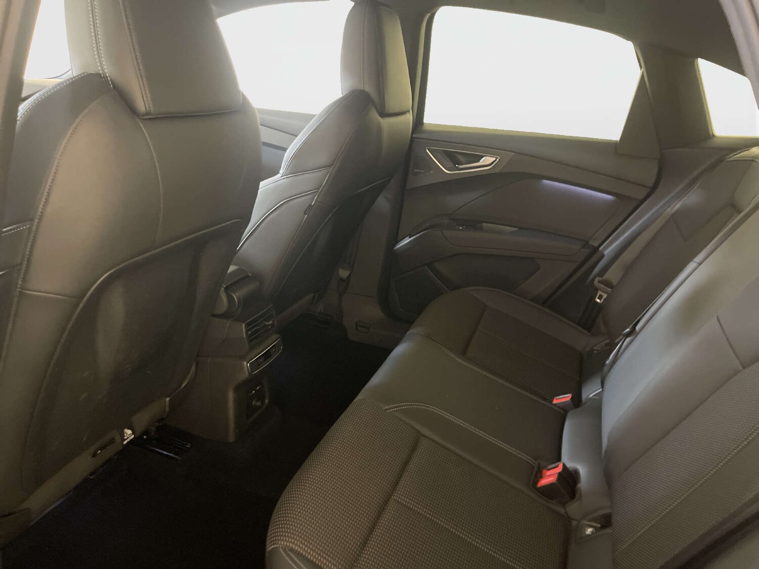 Used Audi Q4 e-tron 2023 for sale - 78112482: Photo 14