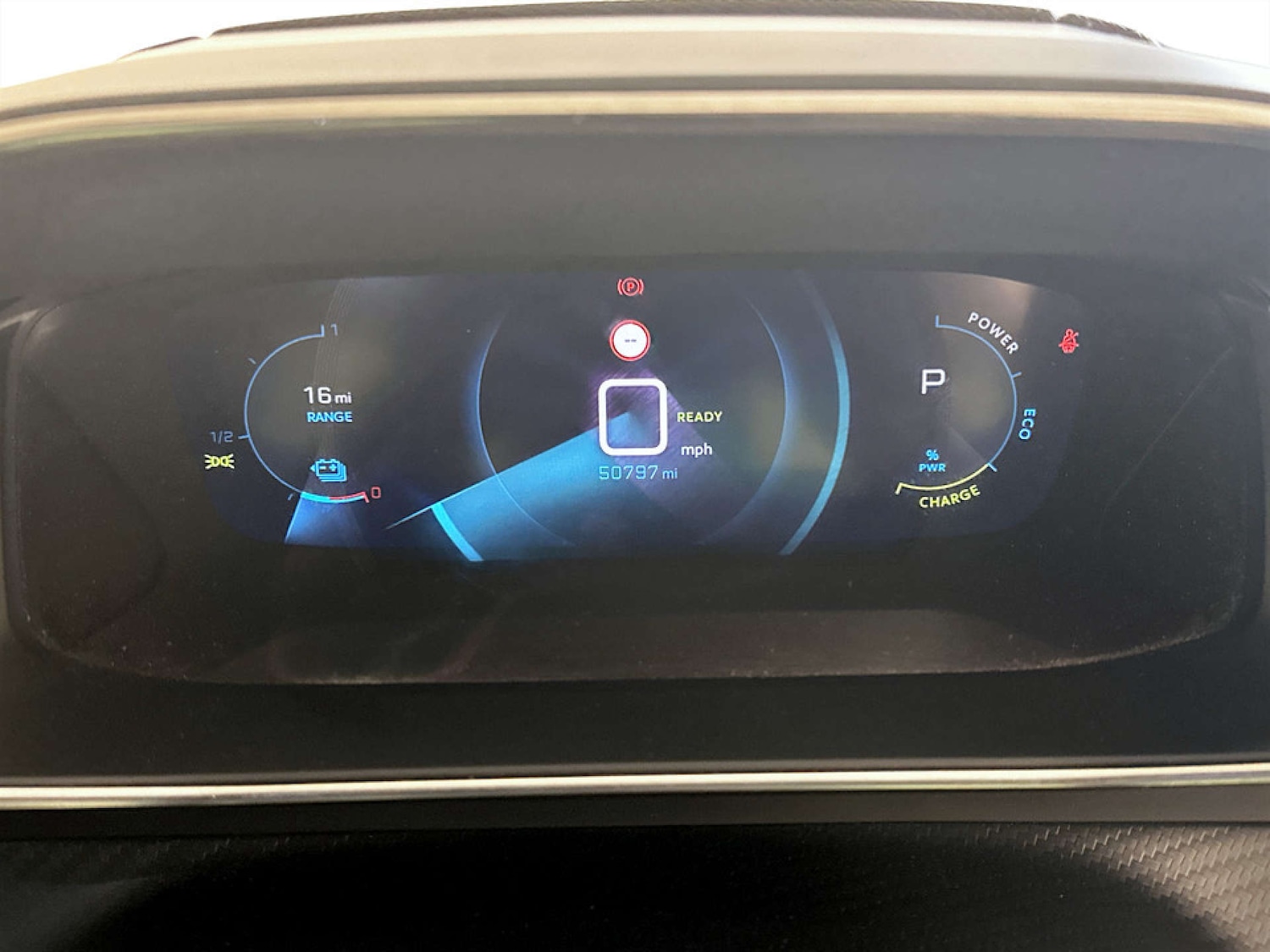 Used Peugeot E-208 2021 for sale - 77187775: Photo 18