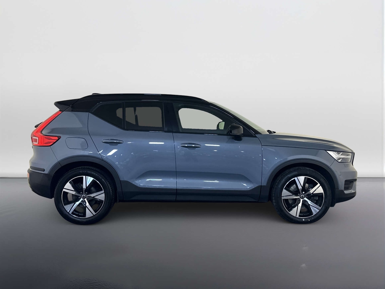 Used Volvo XC40 2021 for sale - 77988202: Photo 11