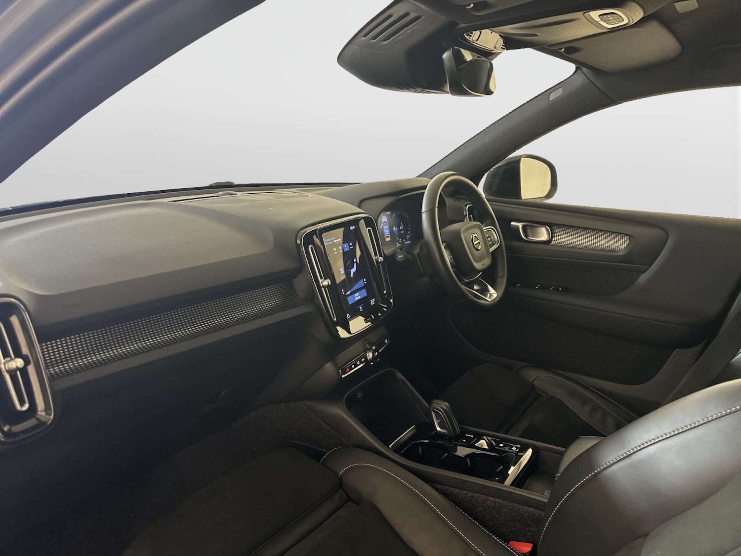 Used Volvo XC40 2021 for sale - 77988202: Photo 12