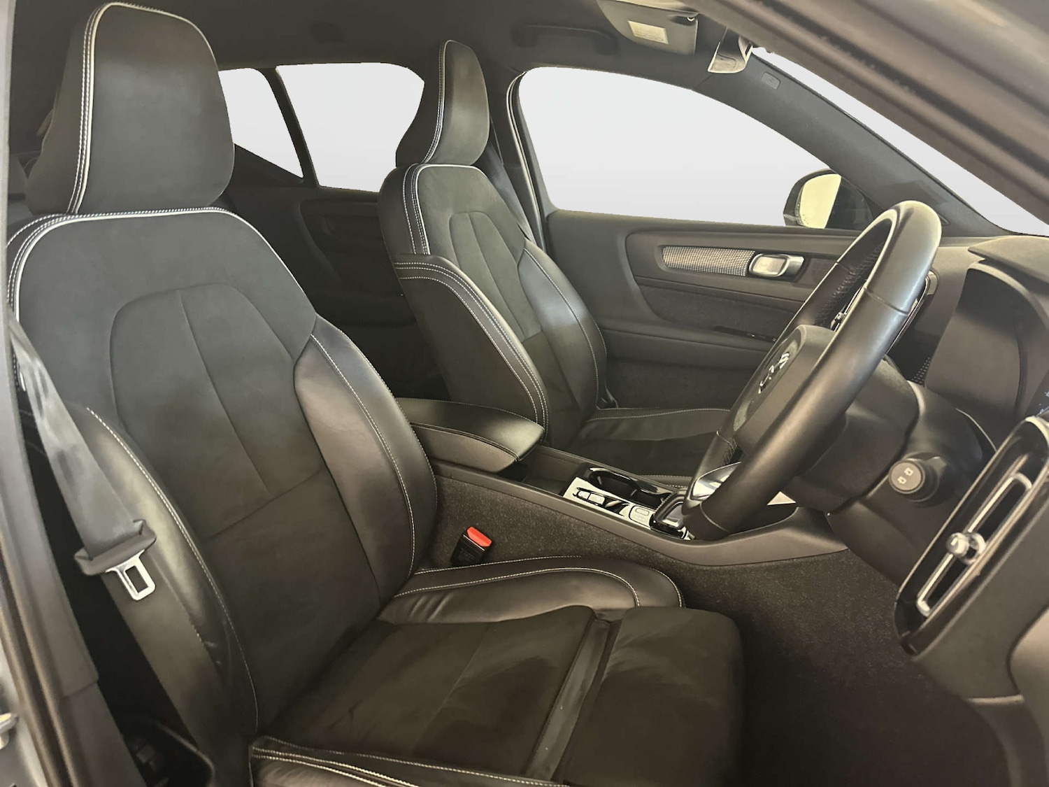 Used Volvo XC40 2021 for sale - 77988202: Photo 13