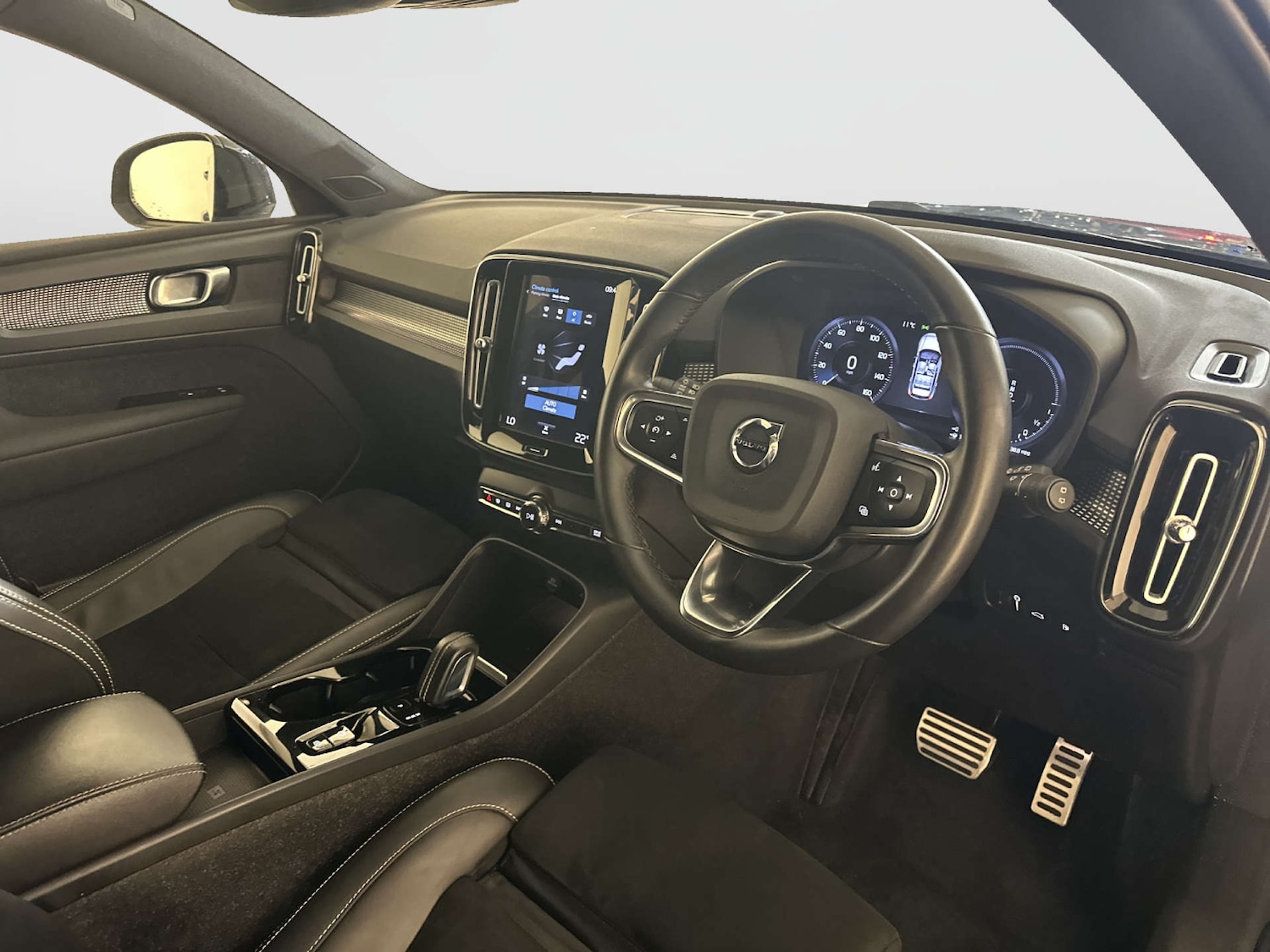 Used Volvo XC40 2021 for sale - 77988202: Photo 15