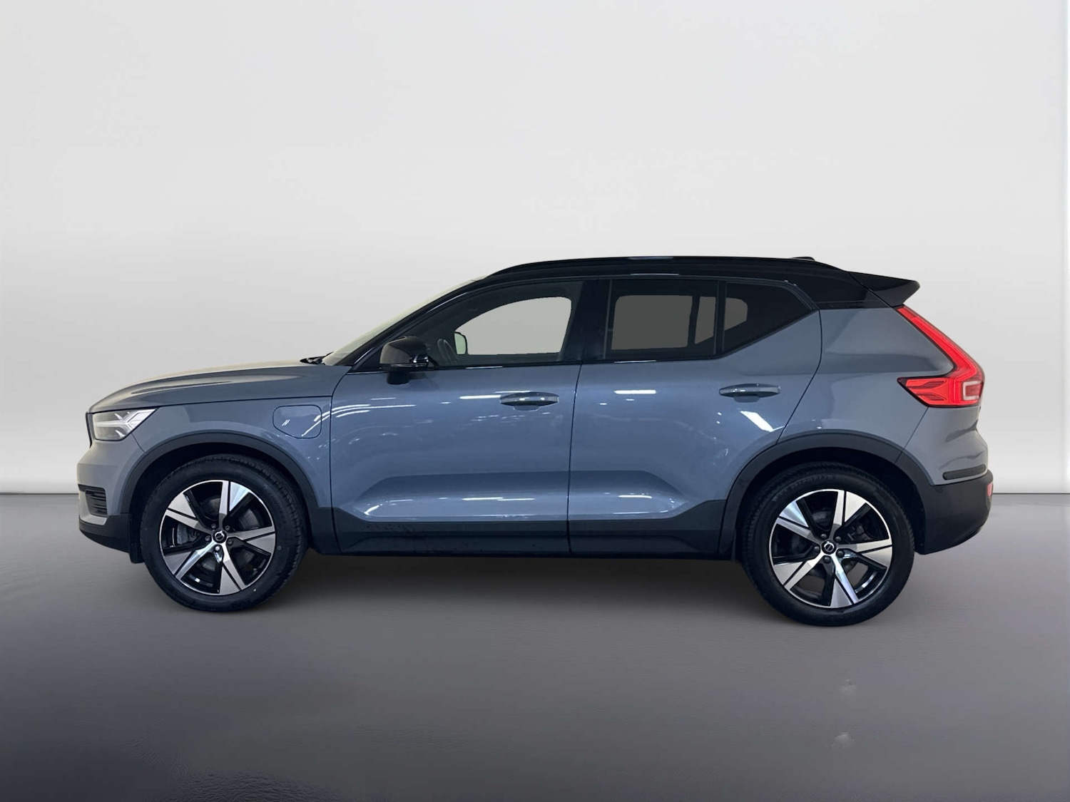 Used Volvo XC40 2021 for sale - 77988202: Photo 7