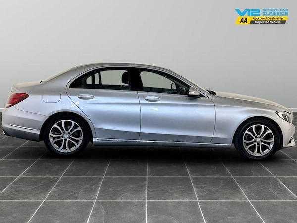 Used Mercedes-Benz C Class 2015 for sale - 76312280: Photo 11