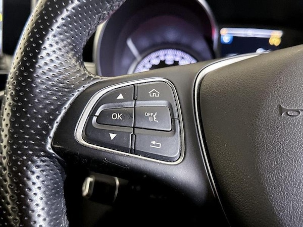 Used Mercedes-Benz C Class 2015 for sale - 76312280: Photo 18