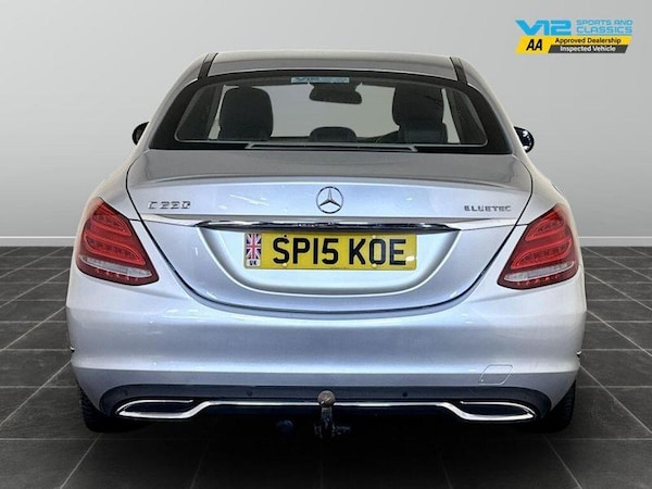 Used Mercedes-Benz C Class 2015 for sale - 76312280: Photo 9