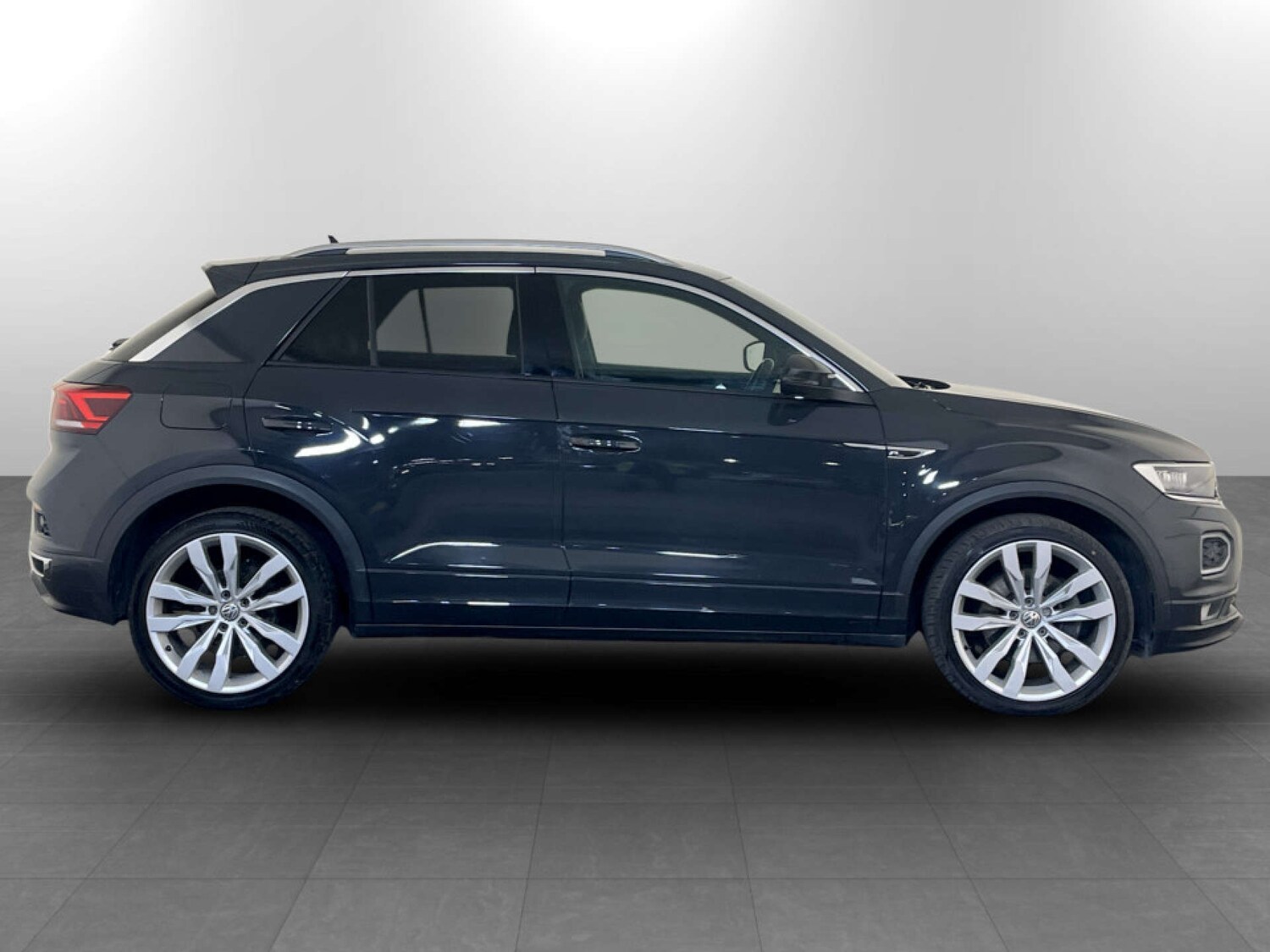 Used Volkswagen T-Roc 2019 for sale - 77765706: Photo 11
