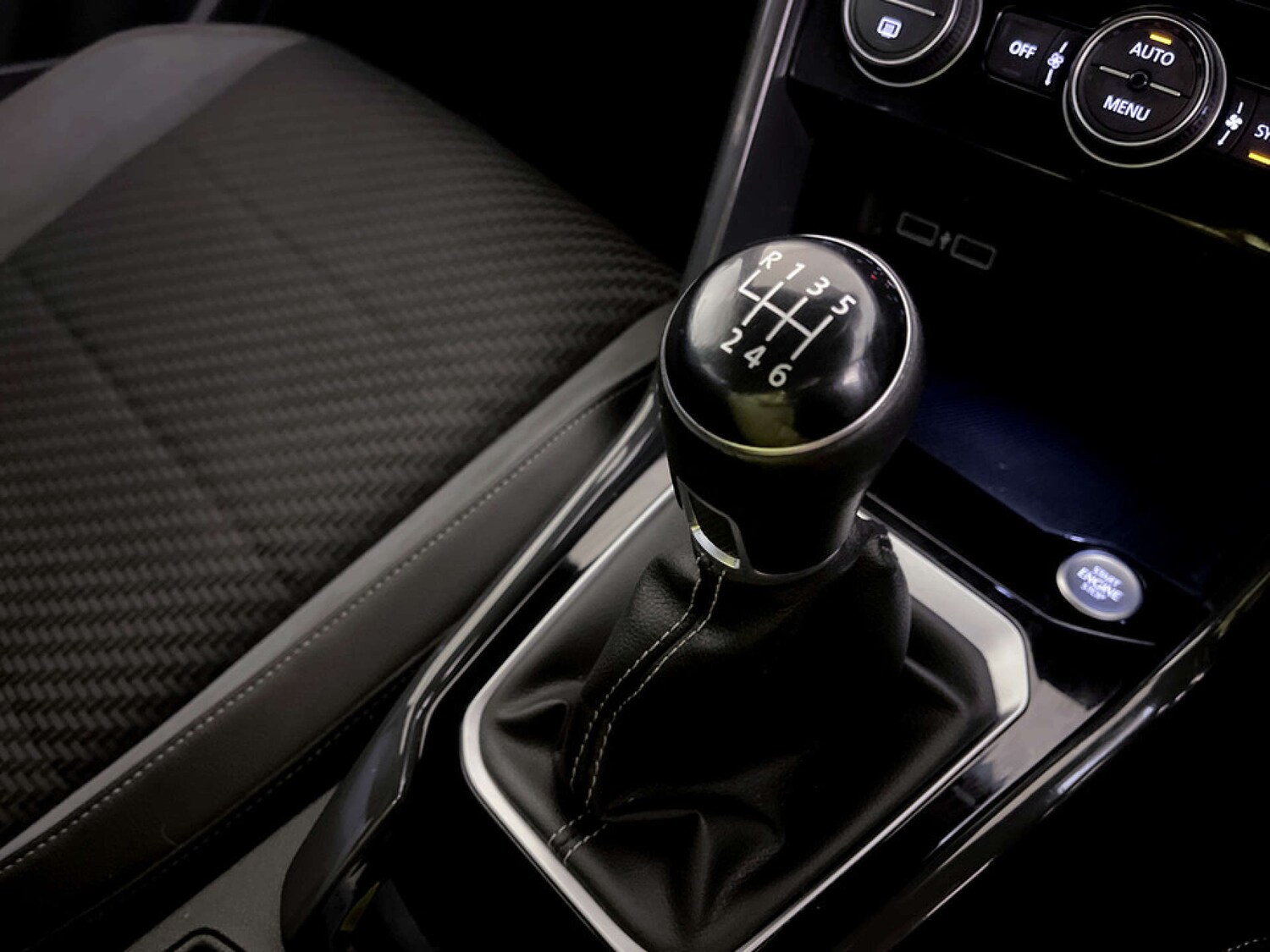 Used Volkswagen T-Roc 2019 for sale - 77765706: Photo 26