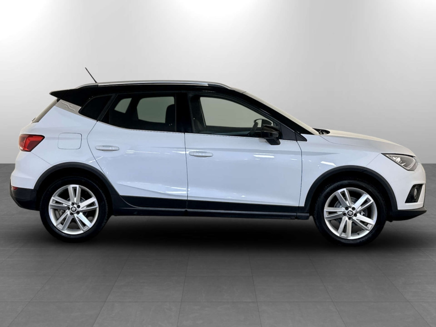 Used SEAT Arona 2019 for sale - 77643174: Photo 11