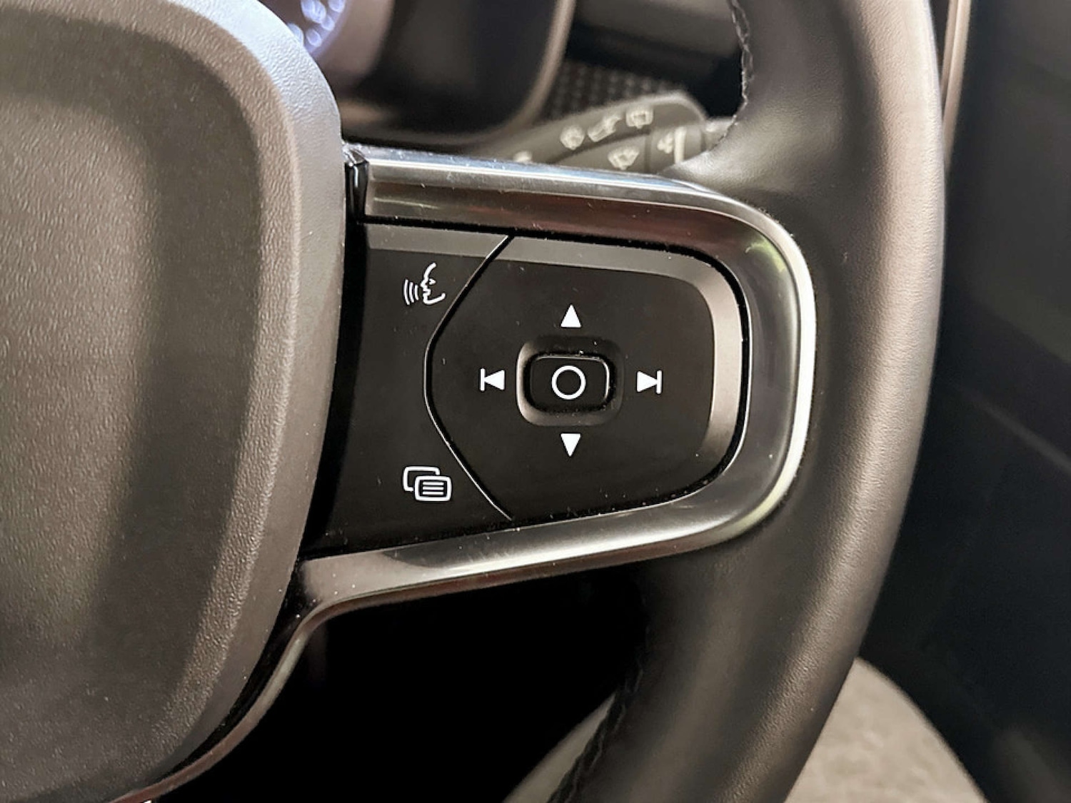 Used Volvo XC40 2021 for sale - 77409025: Photo 18