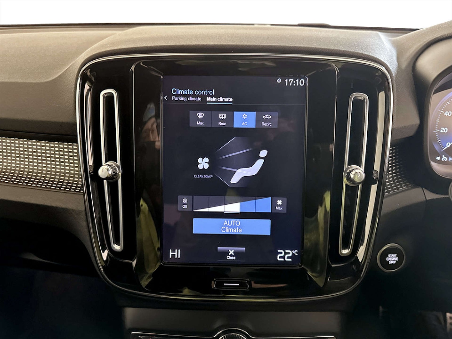 Used Volvo XC40 2021 for sale - 77409025: Photo 20