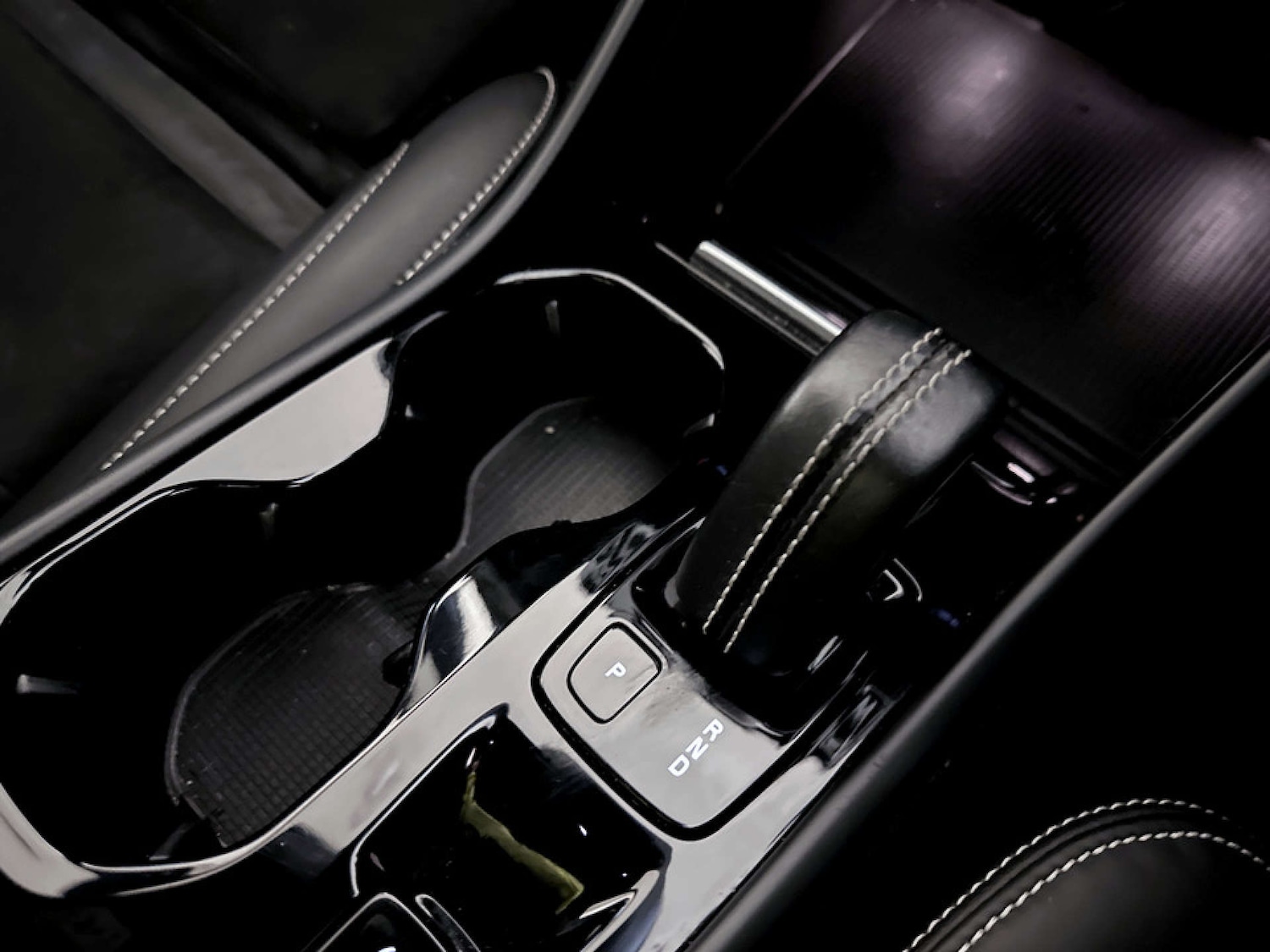 Used Volvo XC40 2021 for sale - 77409025: Photo 25